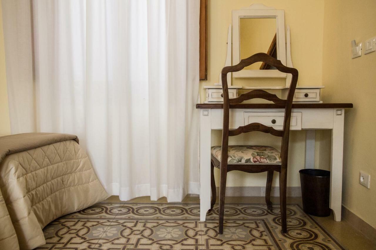 Couette-café Domo Florenzia 3*