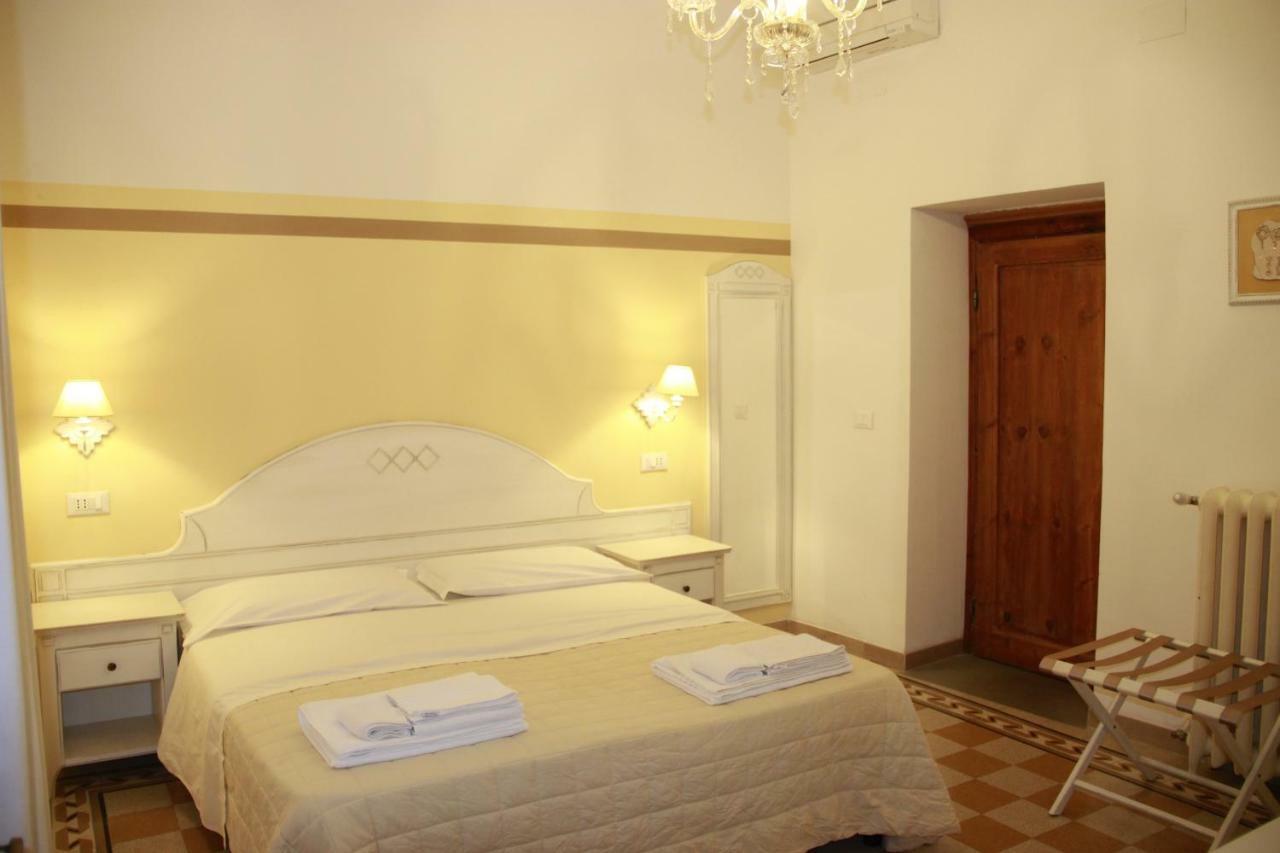 Couette-café Domo Florenzia 3*